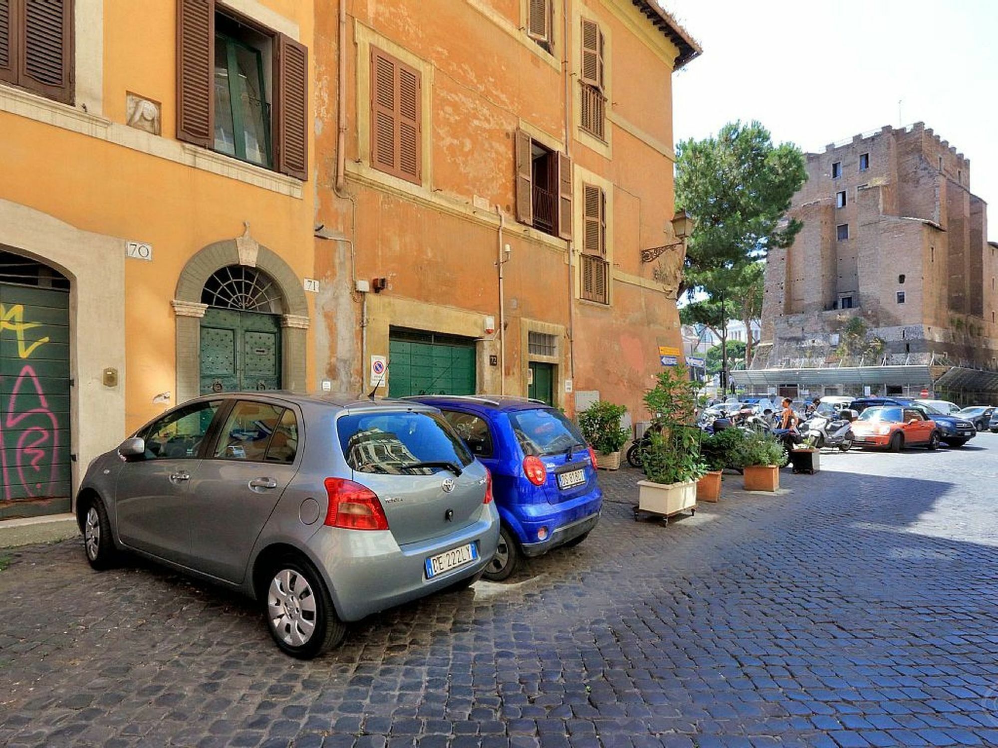 Colosseo Terrace *